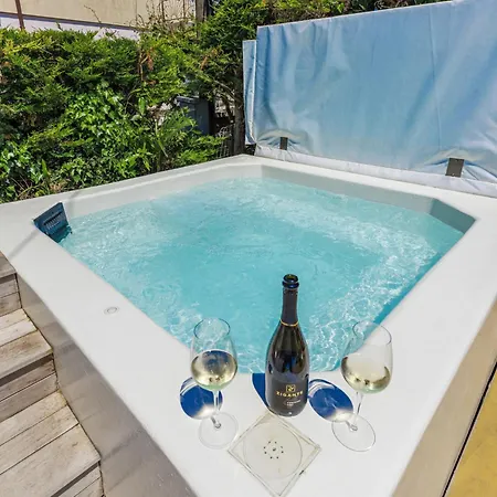 Apartament Nika-12 By Interhome