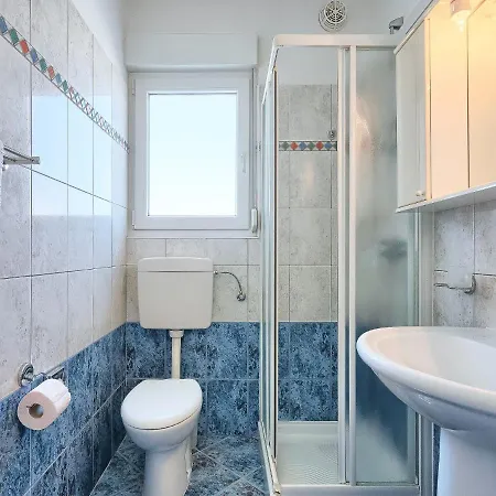 Nika-12 By Interhome * Umag
